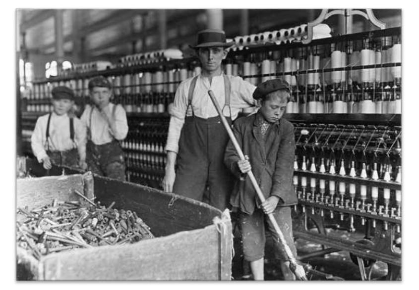 ‚An age of machinery‘: Blick in eine englische Baumwollspinnerei (ca. 1910) &nbsp;